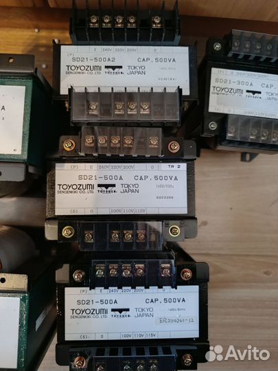 Трансформаторы понижающие Toyozumi SD21. Разные