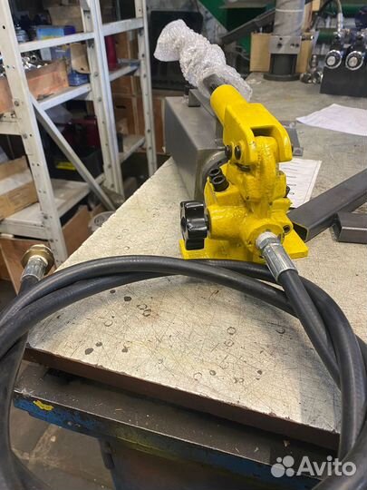 Насос ручной гидравлический нрг