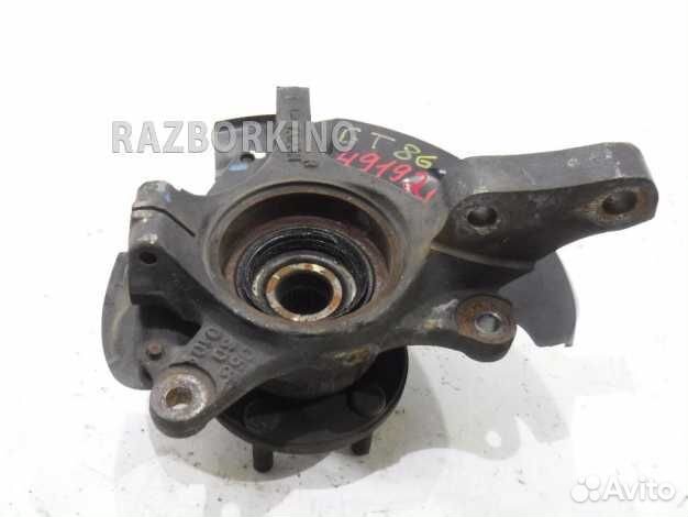 Кулак задний правый Сцион