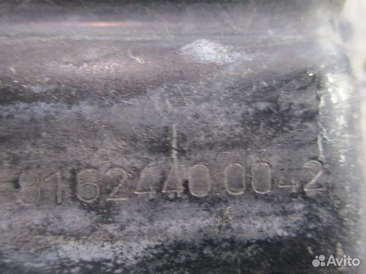 Петля капота MAN 81624400042