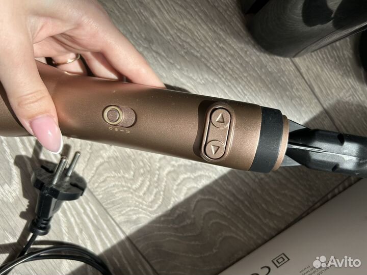 Фен-щетка Babyliss