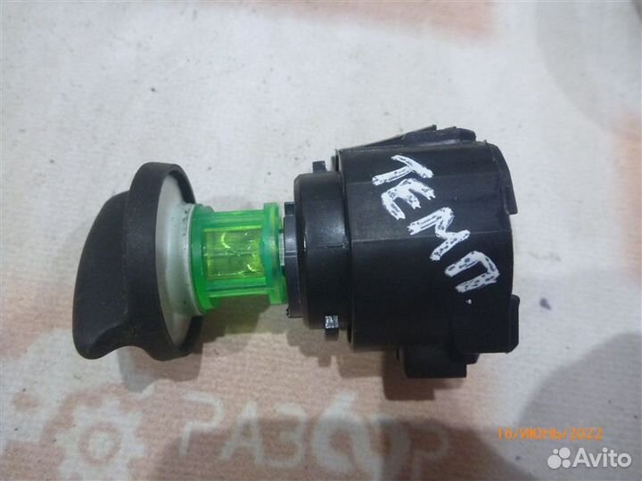 Блок управления печкой Ford Focus DFW eydk 2004