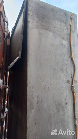 Емкость металлическая б/у