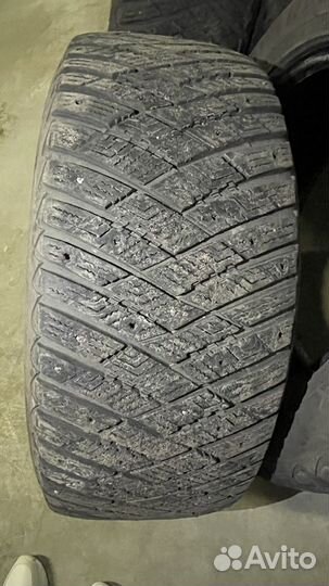 Goodyear UltraGrip 255/55 R18 105