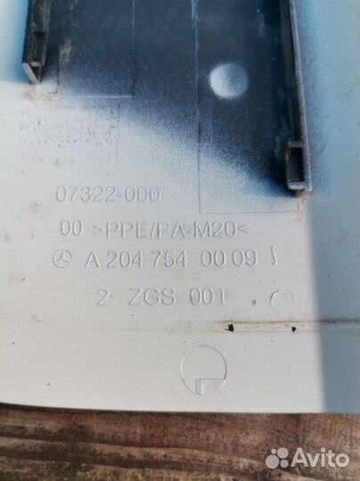 Лючок бензобака Mercedes-Benz C-Class W204