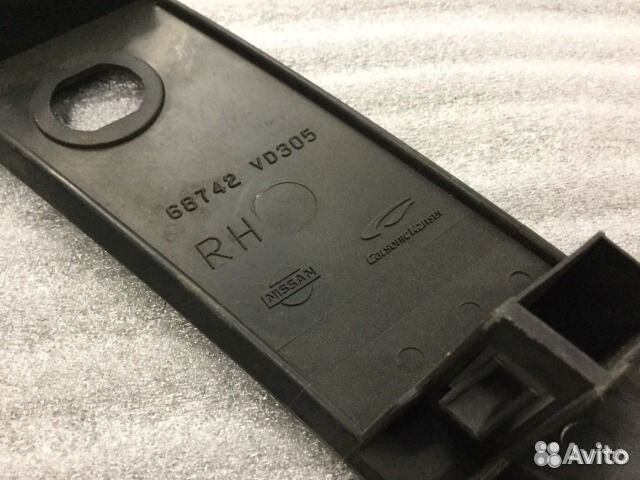 Решетка в торпедо Ниссан Патрол Y61 1977-2009г