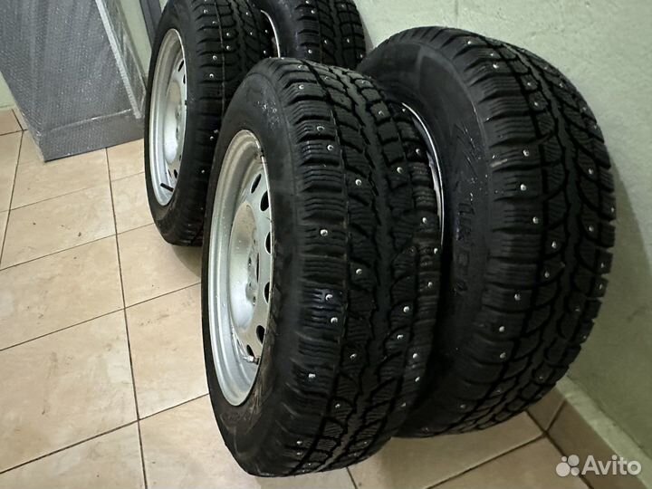 Зимние шип. 175/65R14 на ваз / лада