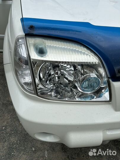 Фара Nissan x-trail t30