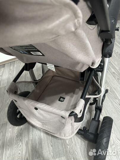 Прогулочная коляска carello vista air