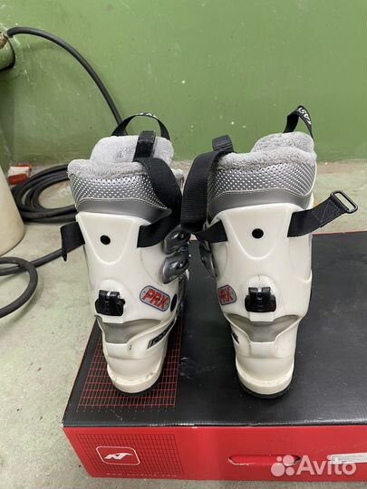 Горные лыжи fischer 140