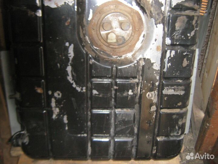 Бензобак Волга 3102-3110-31105