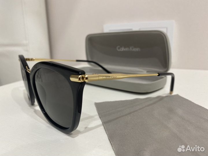 Солнцезащитные очки CK