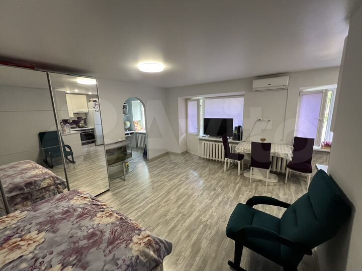 2-к. квартира, 45 м², 4/4 эт.