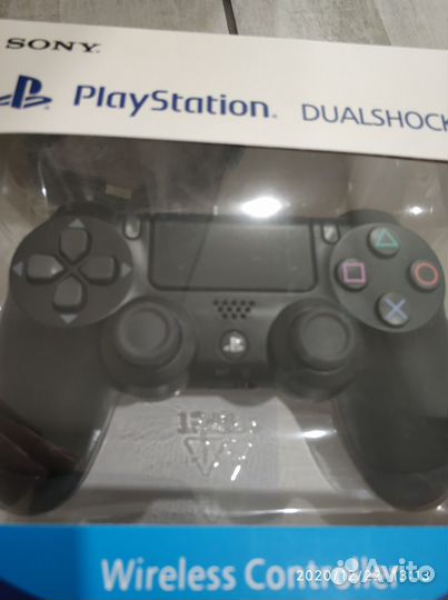 Новый джойстик PS4 Dualshok4 в коробке