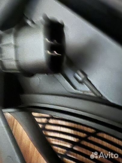 Вентилятор кондиционера BMW E39 4pin новый