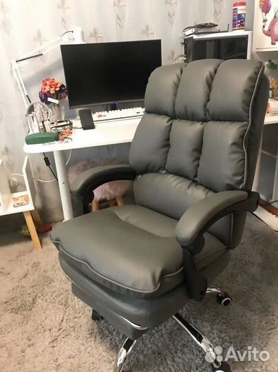 Кресло для игр. Игровое кресло с массажем
