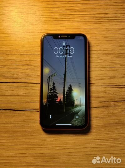 iPhone Xr, 64 ГБ