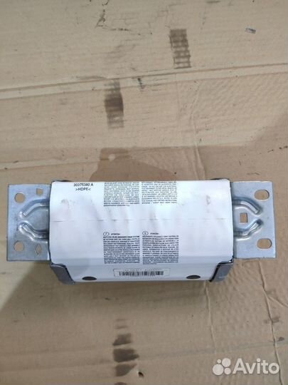 Подушка безопасности переднего пассажира BMW Е87