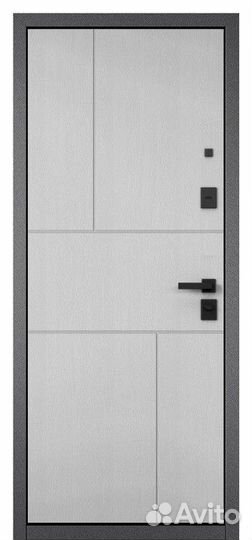 Дверь входная металлическая в квартиру