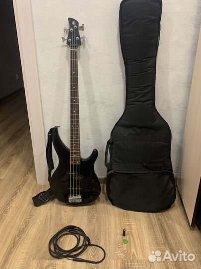 Бас гитара Yamaha trbx174 black
