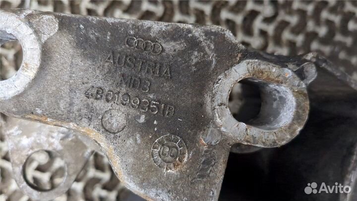 Стабилизатор подвески Volkswagen Passat 5, 2001