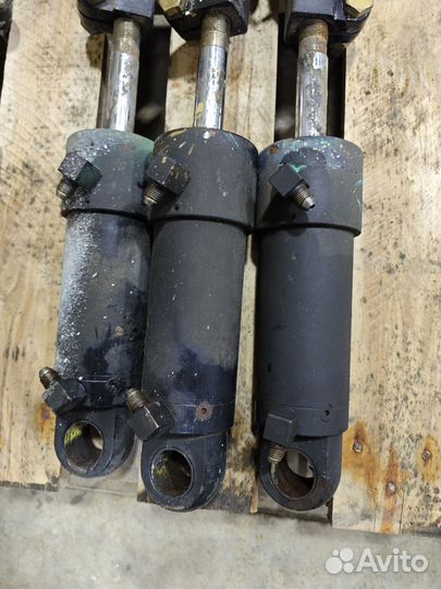 Гидроцилиндр наклона