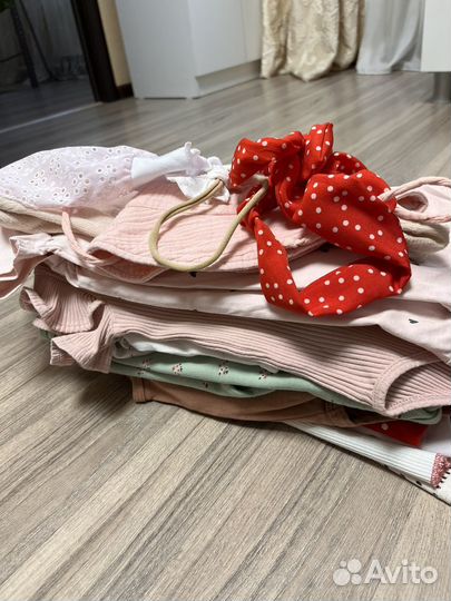 Большой пакет брендовых вещей для девочки 74