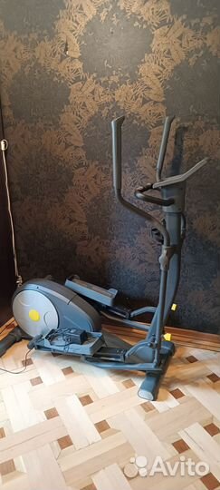 Эллиптический тренажер Torneo Cardio Link