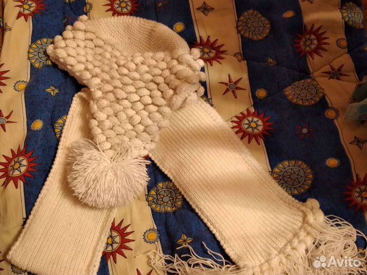 Комплект шапка и шарф женский новый