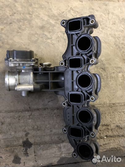 Коллектор впускной 03L129711AL VAG VW Skoda 1.6TDI