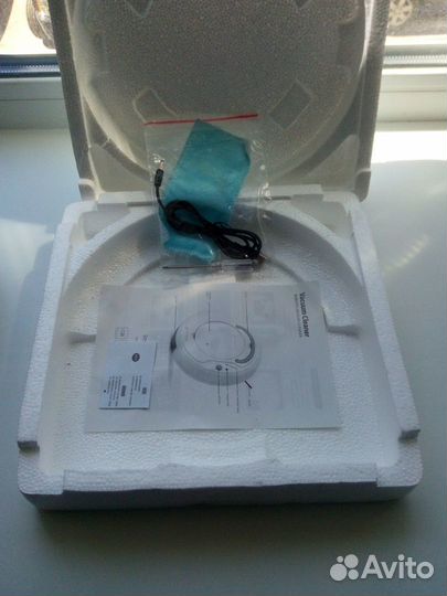 Робот пылесос