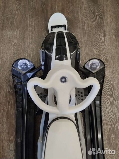 Детский снегокат