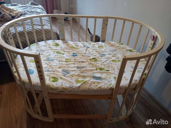 Детская круглая кровать-трансформер