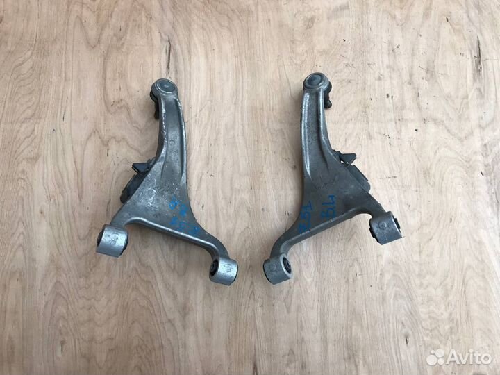 Рычаг задний верхний Nissan Murano Z51