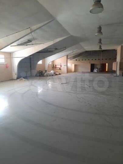 Производство, 1200 м²