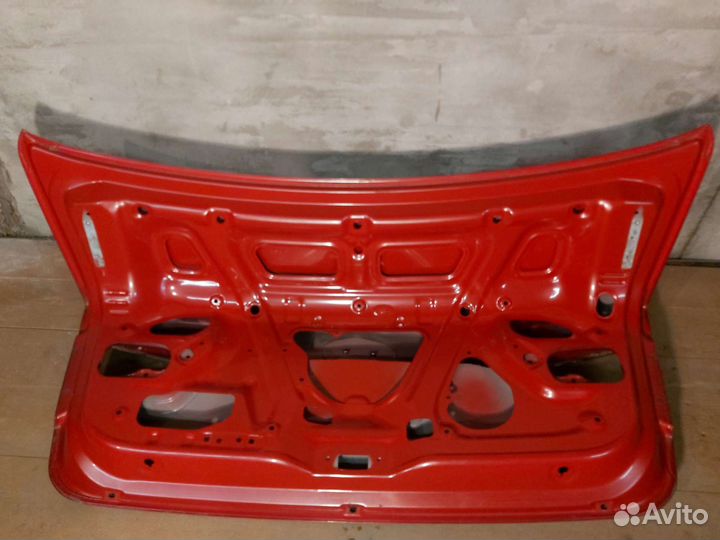 Крышка багажника Kia Rio