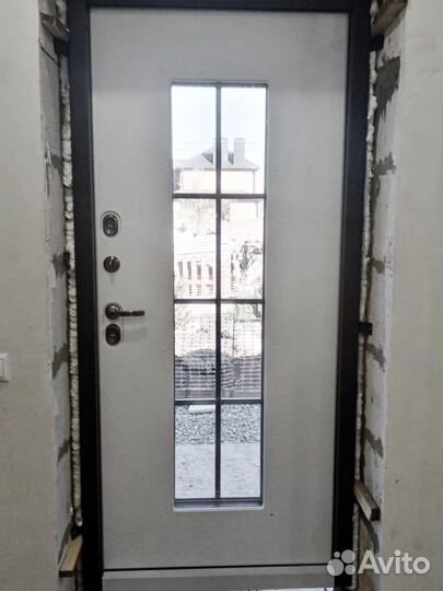 Дверь входная с терморазрывом