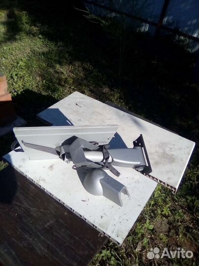 Полка под телевизор монитор железная