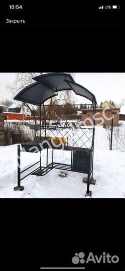 Мангал с крышей
