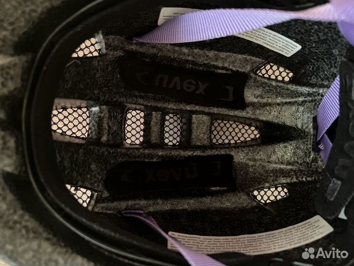 Шлем детский защитный Uvex