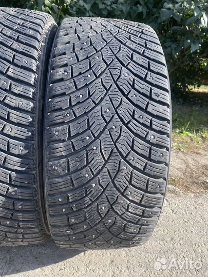 Triangle IcelynX TI501 235/45 R18