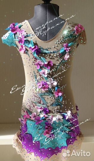 Купальник для художественной гимнастики