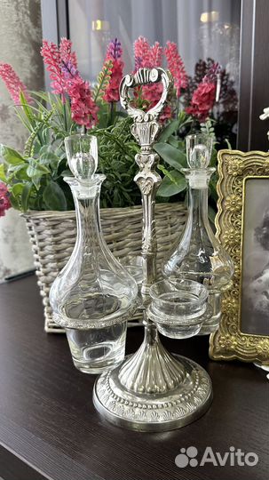 Старинный сервировочный круэт. Франция