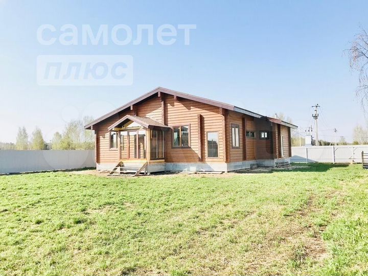 Коттедж 188,5 м² на участке 30 сот.