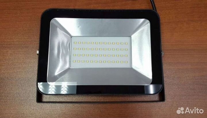 Светодиодные прожекторы уличные 20-300Вт