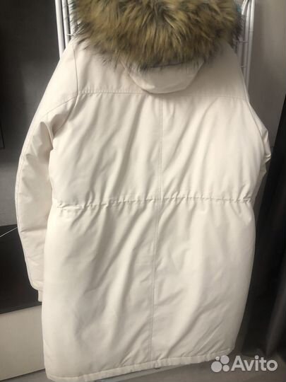 Пуховик женский