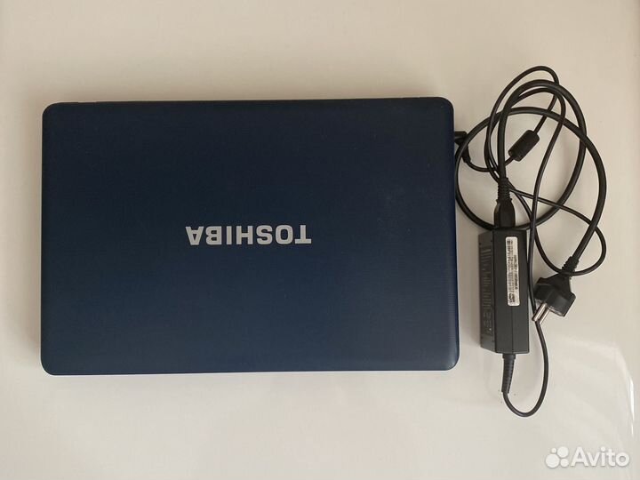 Ноутбук Toshiba Satellite C660-1WT синий рабочий