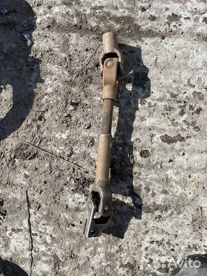 Рулевой карданчик Toyota Corolla 120