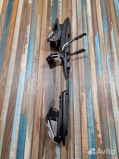 Крепления для горных лыж marker