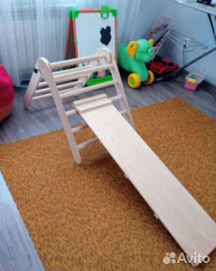 Детский развивающий спортивный комплекс